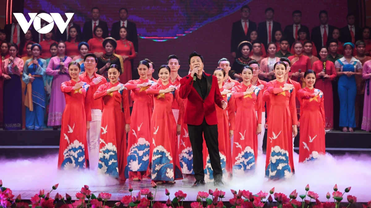 1,000 artists to join music gala to celebrate 13th National Party Congress